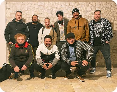 Marcos, Bruno Cardoso (Sorriso Maroto), San (Vocalista) e Sudu (Baterista) do grupo Sambô, Marcelo Portuga (Sócio) e parceiros em projetos musicais