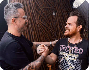 Marcos e Aaron Sterling